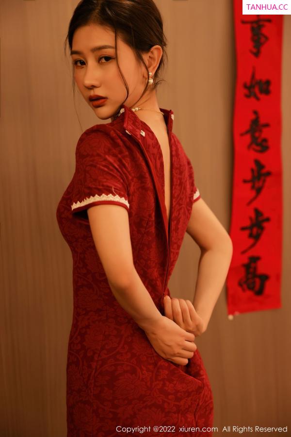 尹甜甜  [XiuRen]高清写真图 2022.01.25 No.4508 尹甜甜第13张图片